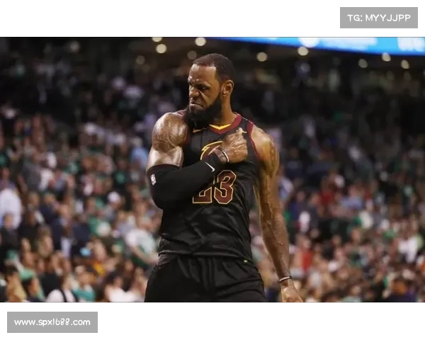 10年前的今天：詹姆斯迎来重回骑士后的首秀&得到17分5板4助